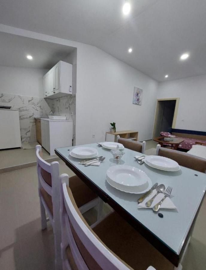 Apartments Tramonto Bar Luaran gambar