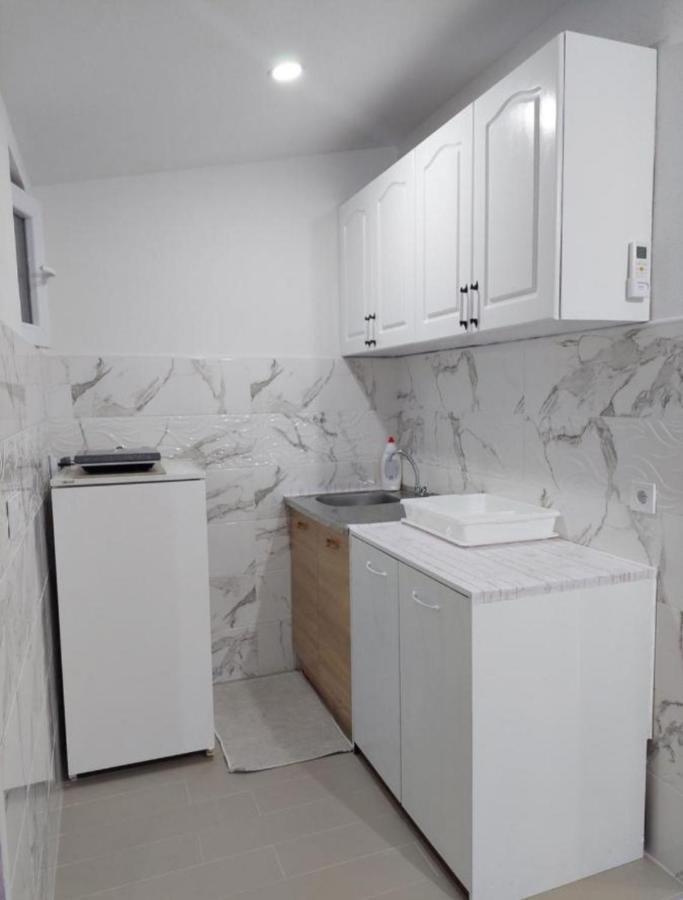 Apartments Tramonto Bar Luaran gambar